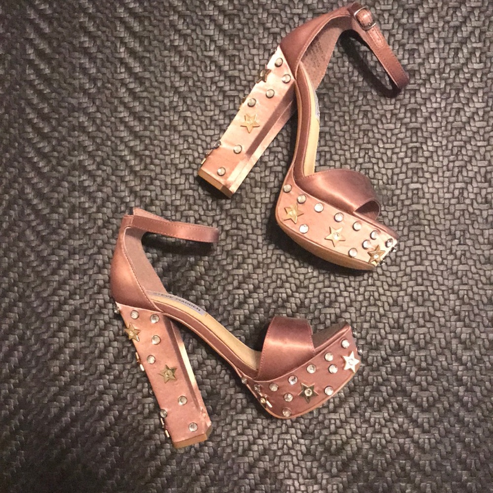 Star studded Steve Madden
